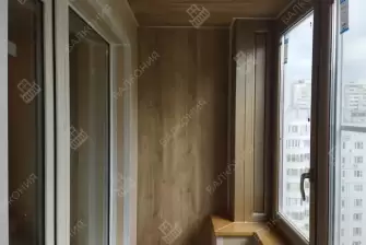 Остекление и отделка балкона
