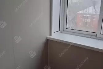 Отделка балкона с холодным остеклением Provedal и выносом остекления