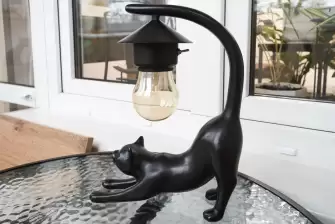 Вертикальная укладка ламината на Г-образном балконе с утеплением