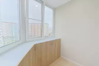 Обшивка ПВХ панелями балкона Утюжок