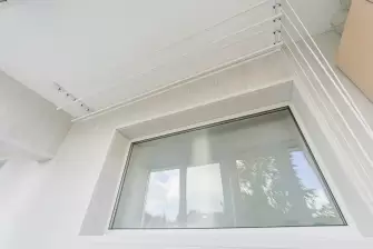 Двойная лоджия с ригелем и окном в подъезд