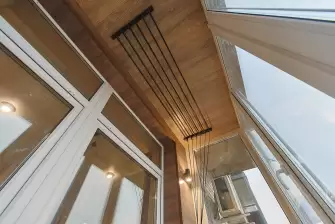 Утепление и облицовка балкона ламинатом