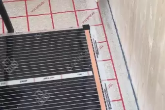 Отделка балкона профилем Рехау Grazio 70 под ключ с утеплением в многоквартирном доме