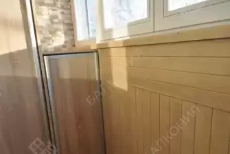 Отделка с утеплением балкона в квартире